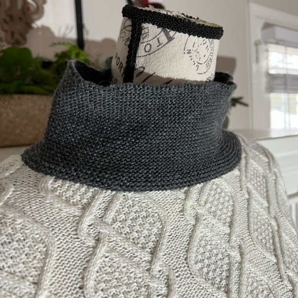 ORLY Block Color Cable Mock Turtleneck Sweater - Picture 5 of 14